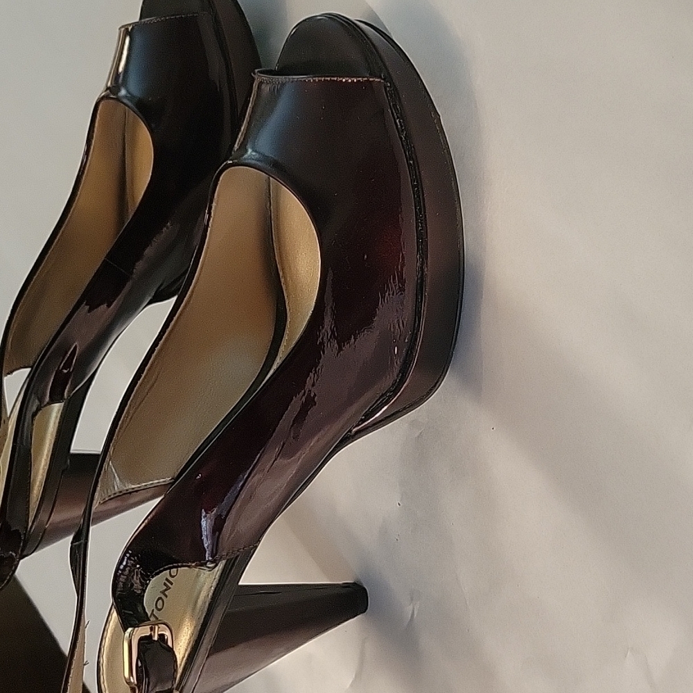 Antonio Melani Platform Heels